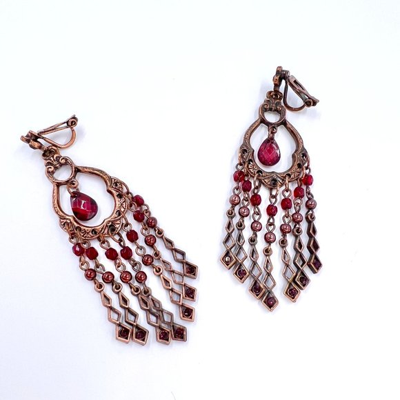 🎊HP🎊 NWOT - Dark Red Beaded Chandelier Style Copper Tone Clip-On 2.5” Earrings - Picture 5 of 6